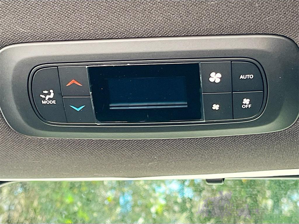 new 2026 Chrysler Pacifica car, priced at $36,038