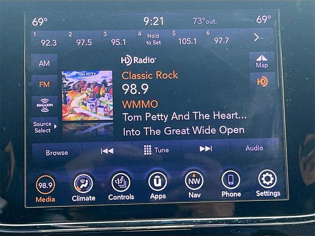 used 2020 Jeep Grand Cherokee car, priced at $19,291