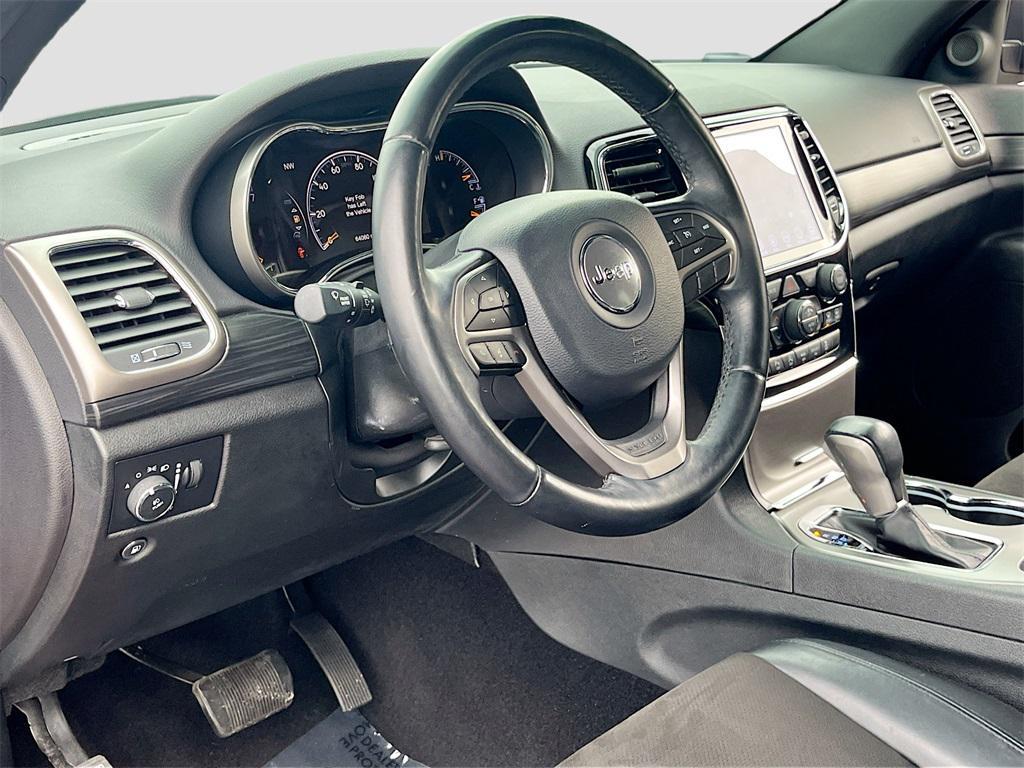 used 2020 Jeep Grand Cherokee car, priced at $19,291