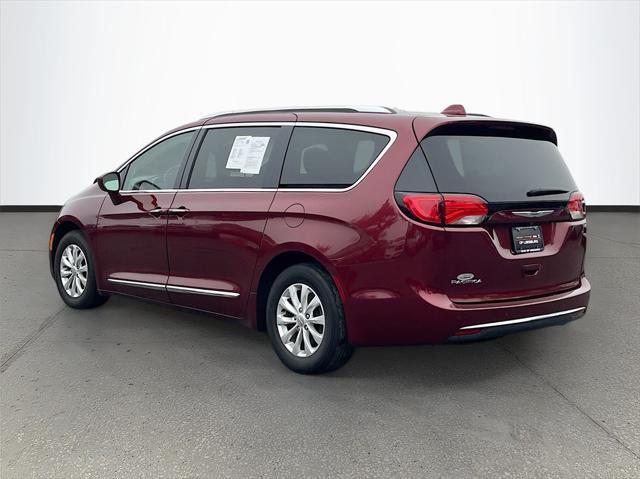 used 2019 Chrysler Pacifica car, priced at $11,590