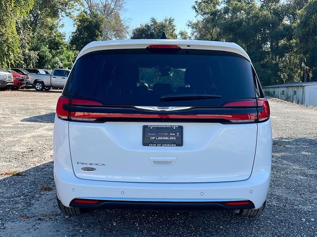 new 2025 Chrysler Pacifica car, priced at $50,465