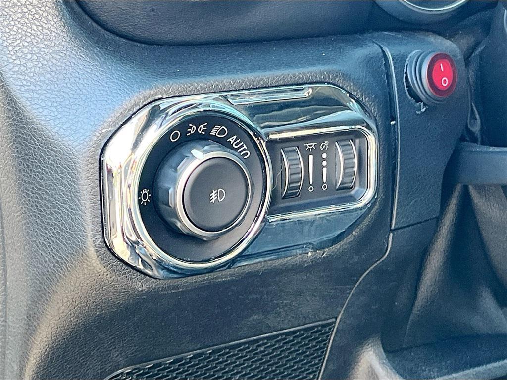 used 2018 Jeep Wrangler Unlimited car, priced at $23,458