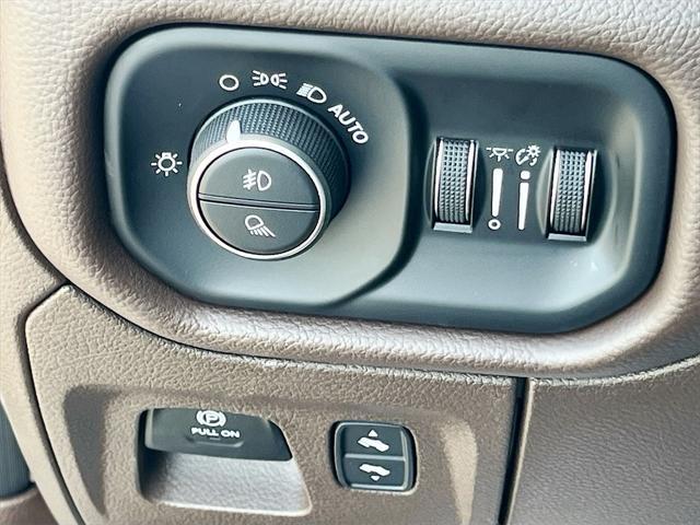 new 2025 Ram 1500 car, priced at $59,281