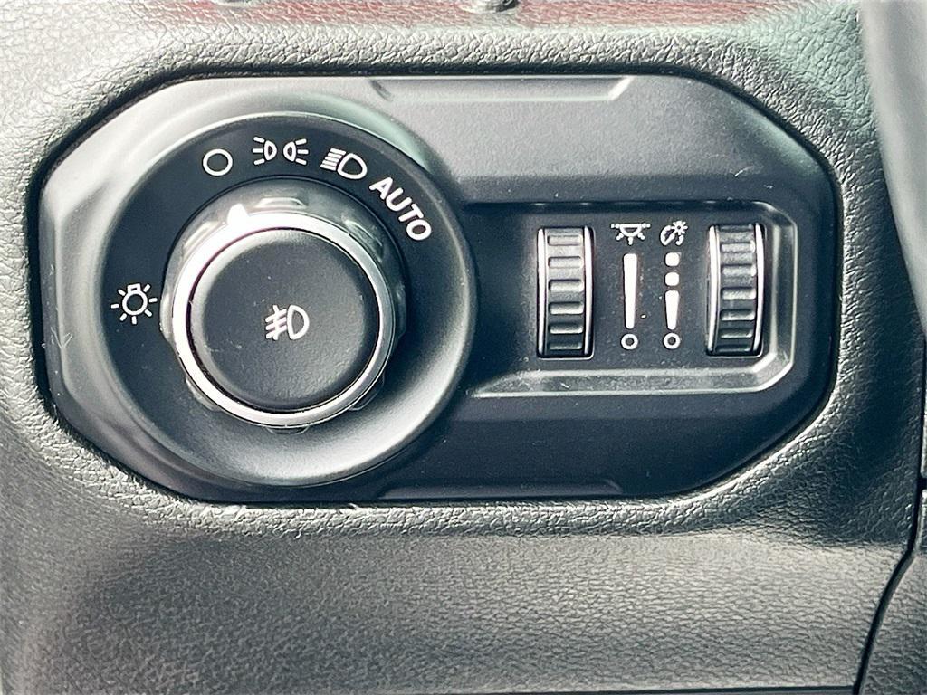 used 2018 Jeep Wrangler Unlimited car, priced at $29,590