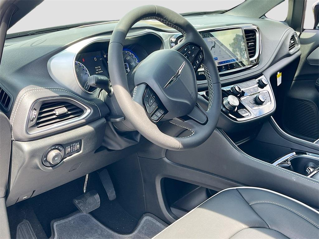 new 2026 Chrysler Pacifica car, priced at $49,695