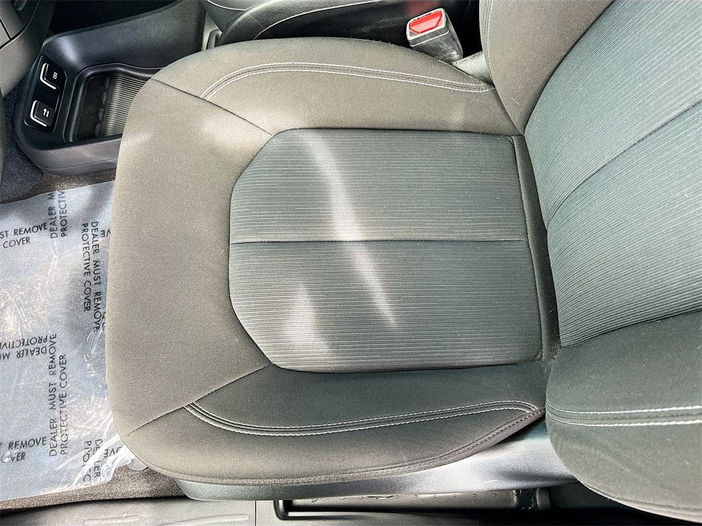 used 2021 Chrysler Pacifica car, priced at $25,677