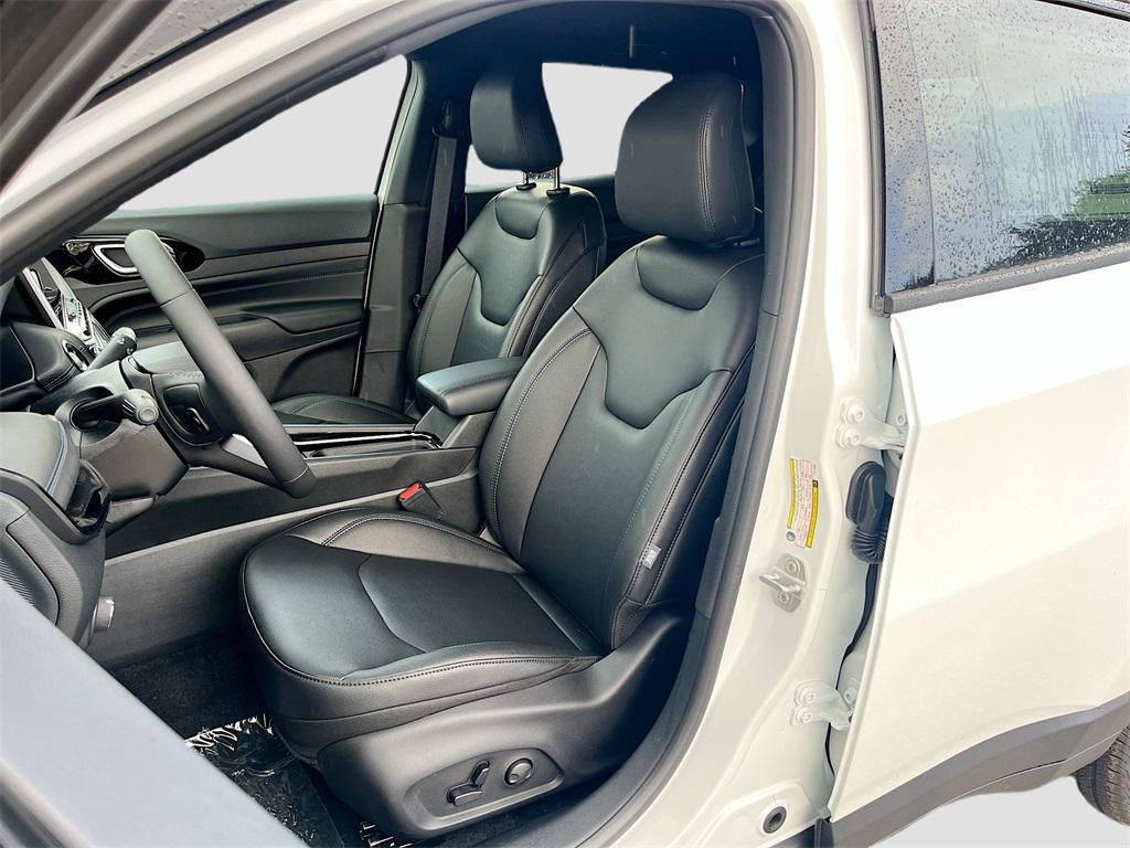 new 2026 Jeep Compass car, priced at $33,468