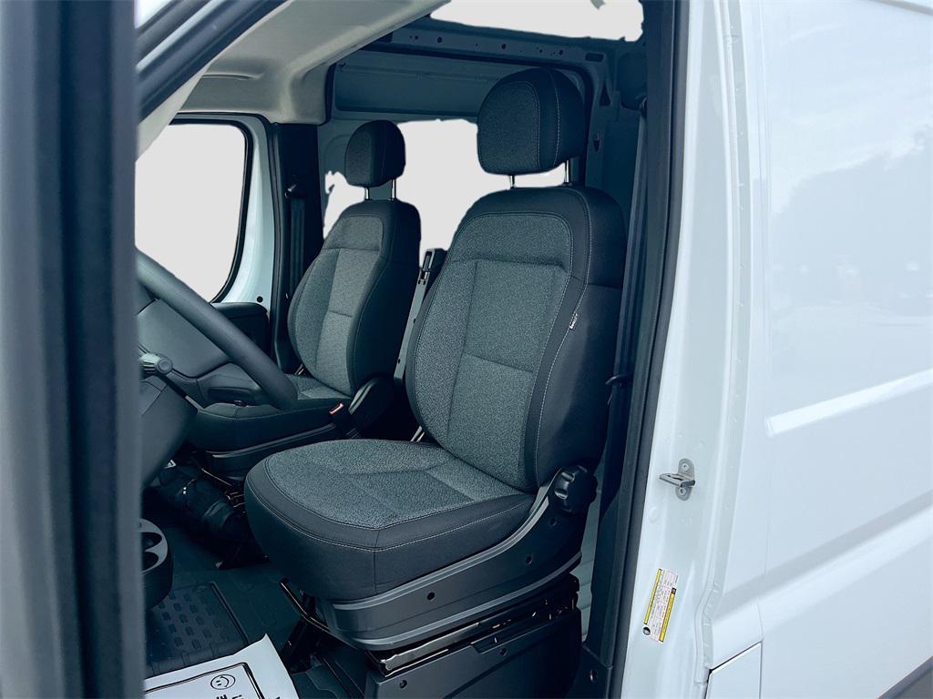 new 2025 Ram ProMaster 2500 car, priced at $47,390