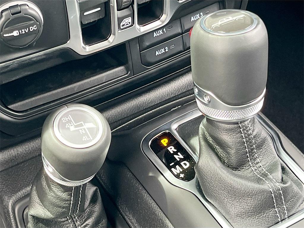 new 2025 Jeep Gladiator car, priced at $60,034