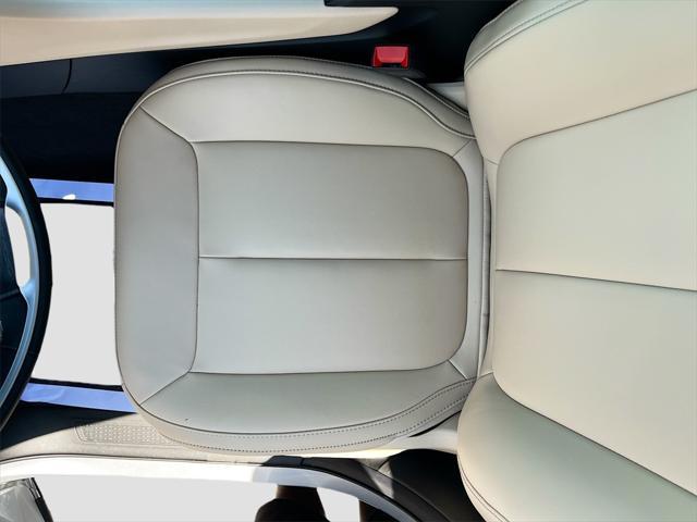 new 2025 Jeep Grand Cherokee car, priced at $37,936