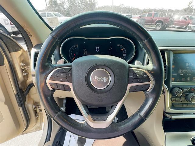 used 2015 Jeep Grand Cherokee car, priced at $13,392