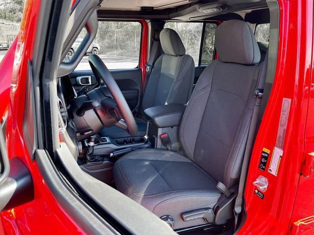 new 2025 Jeep Gladiator car, priced at $36,667