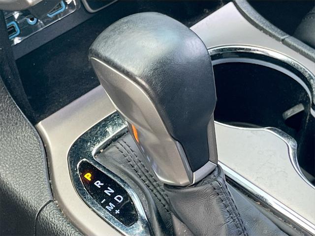 used 2021 Jeep Grand Cherokee car, priced at $23,274