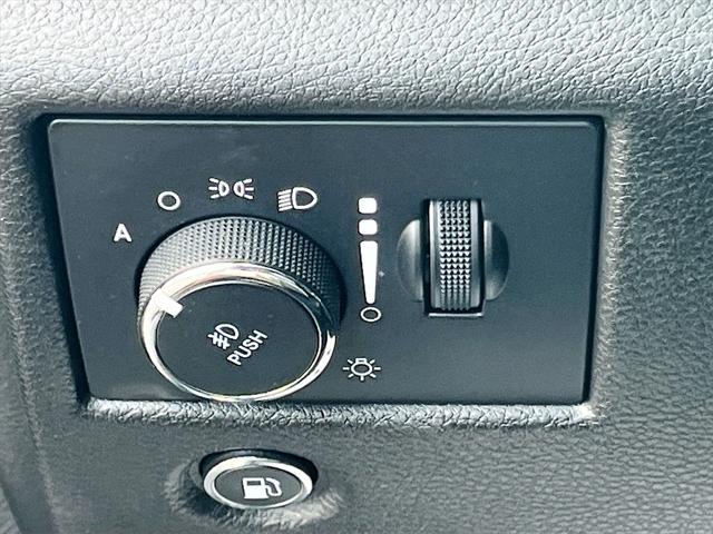 used 2021 Jeep Grand Cherokee car, priced at $23,274