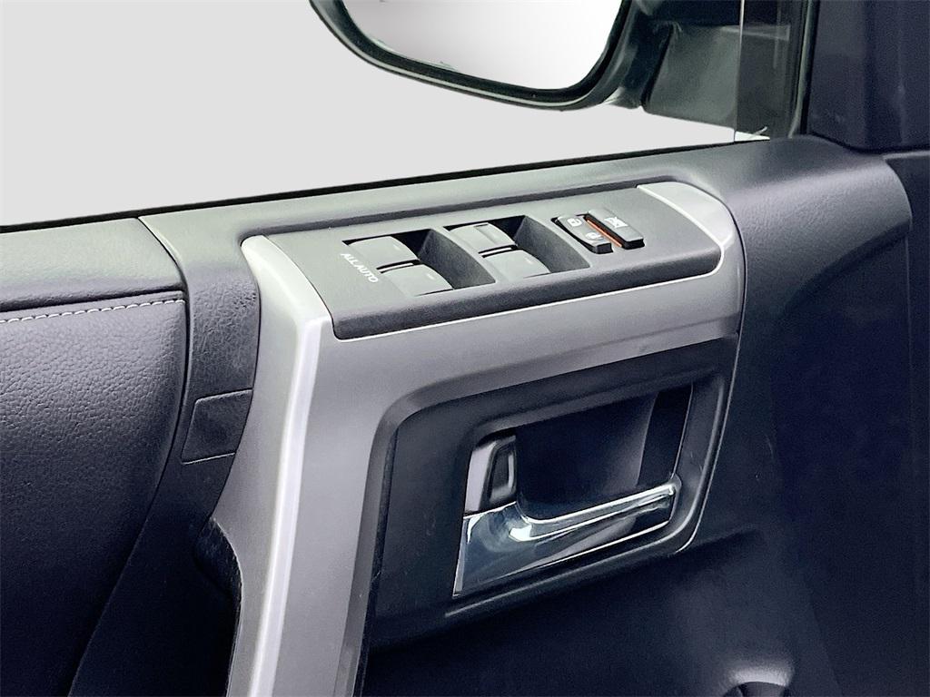 used 2016 Toyota 4Runner car, priced at $27,126