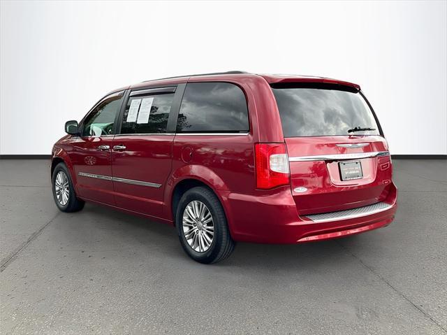 used 2016 Chrysler Town & Country car, priced at $10,592