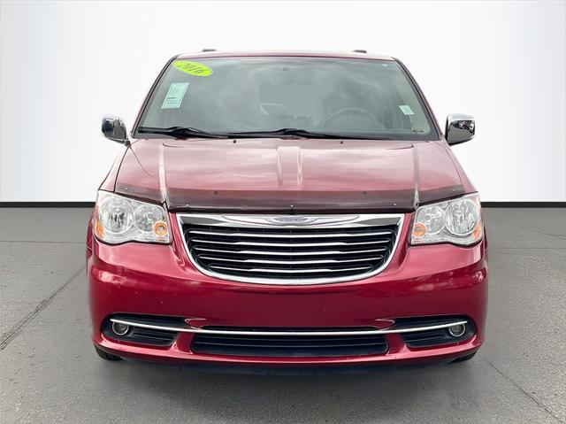 used 2016 Chrysler Town & Country car, priced at $10,592