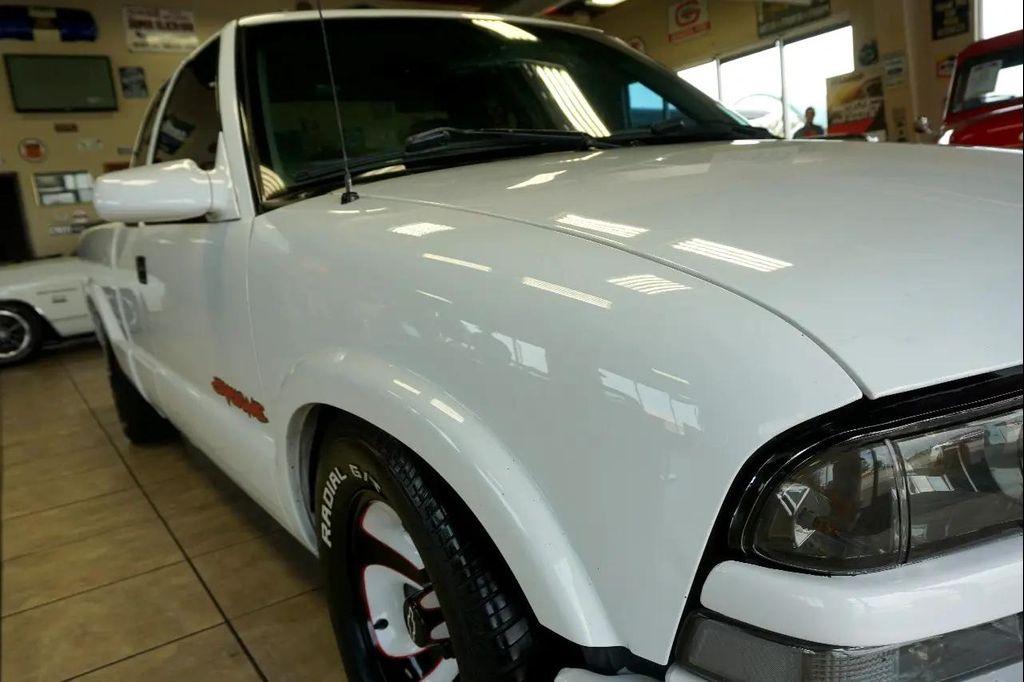 used 2001 Chevrolet Pickup Truck car, priced at $14,997