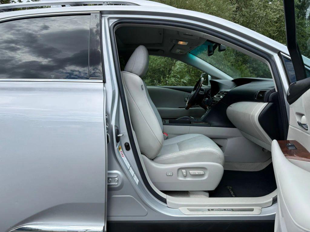 used 2010 Lexus RX 350 car, priced at $10,880
