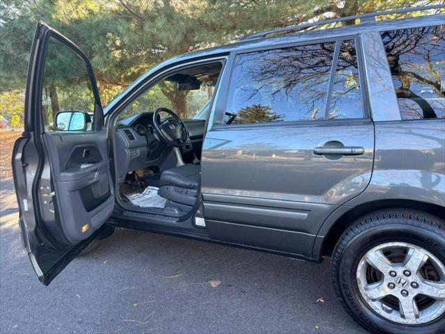 used 2007 Honda Pilot car, priced at $5,380