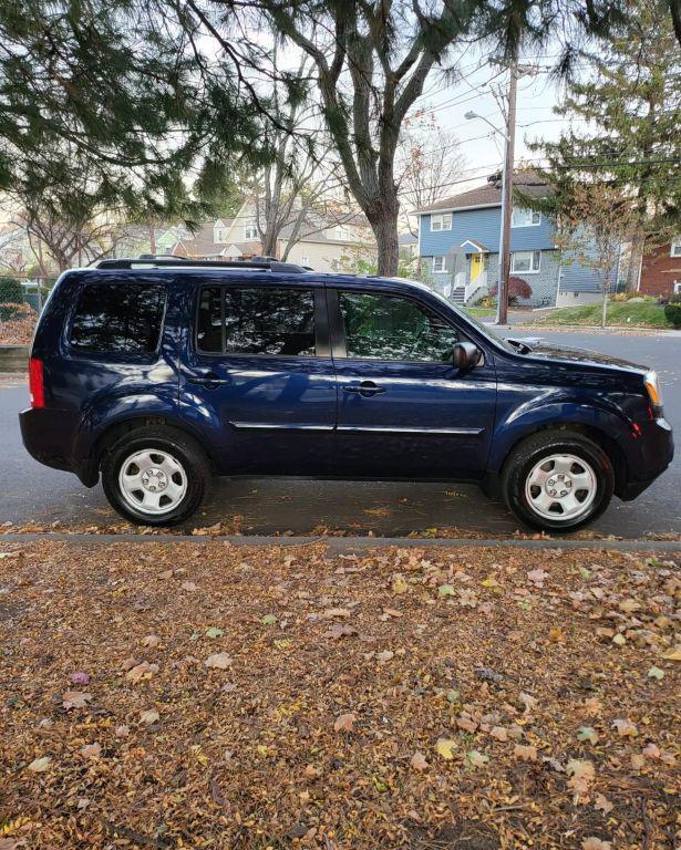 used 2013 Honda Pilot car, priced at $7,880