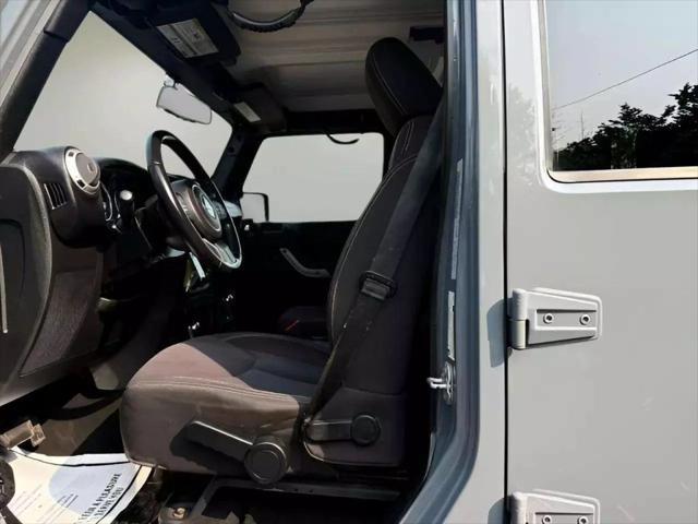 used 2015 Jeep Wrangler Unlimited car, priced at $15,880