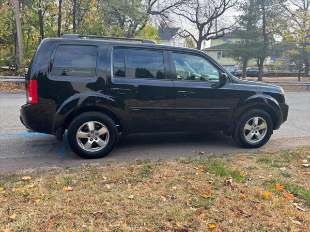 used 2010 Honda Pilot car, priced at $6,980