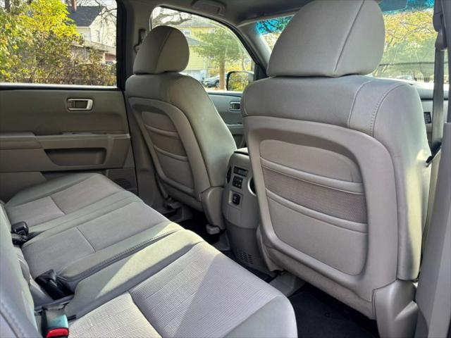 used 2010 Honda Pilot car, priced at $6,980