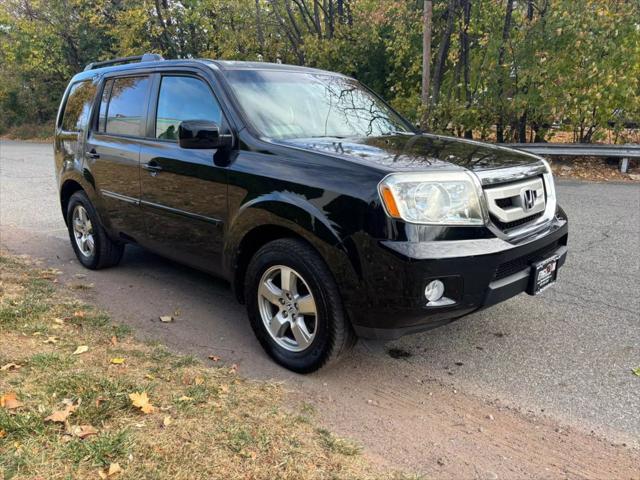 used 2010 Honda Pilot car, priced at $6,980