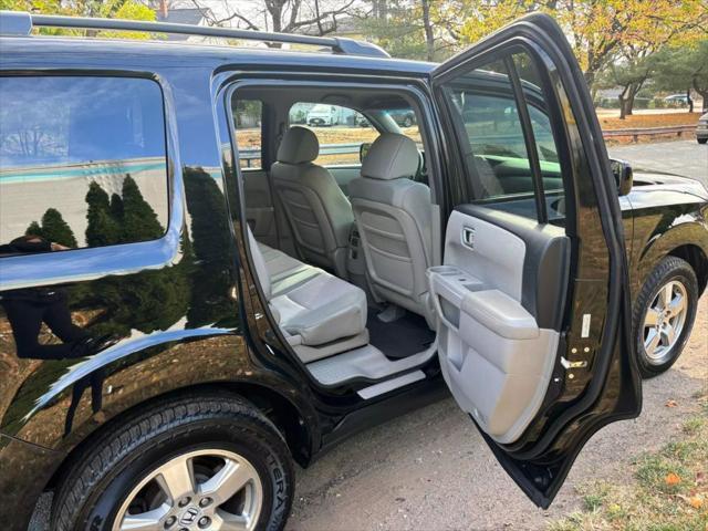 used 2010 Honda Pilot car, priced at $6,980