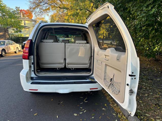 used 2005 Lexus GX 470 car, priced at $10,280