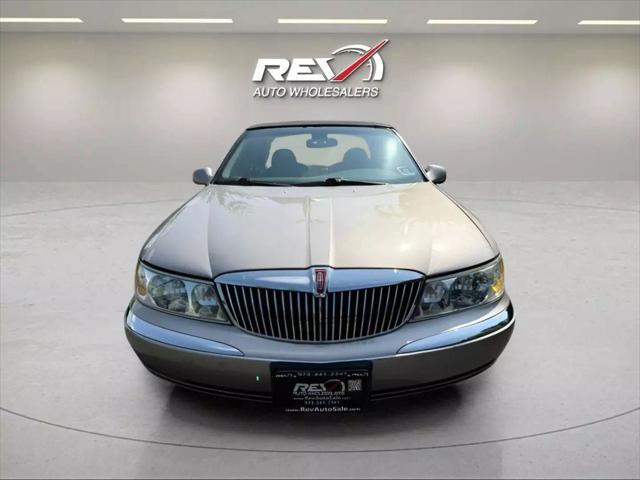used 2002 Lincoln Continental car, priced at $3,980