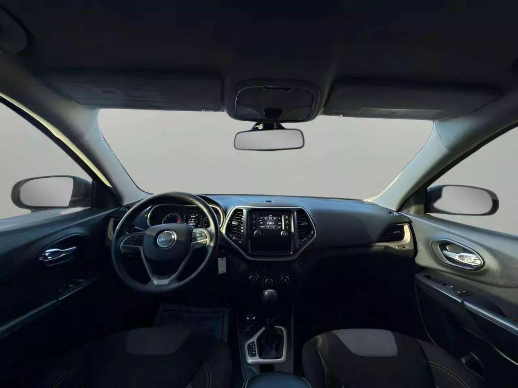 used 2016 Jeep Cherokee car, priced at $9,480