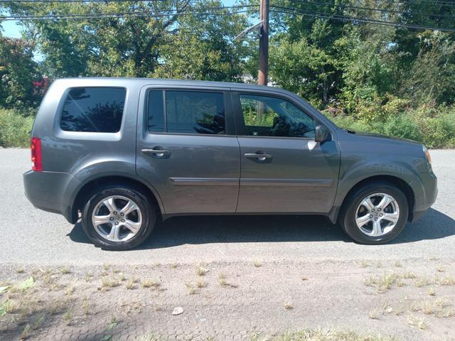 used 2012 Honda Pilot car, priced at $7,490