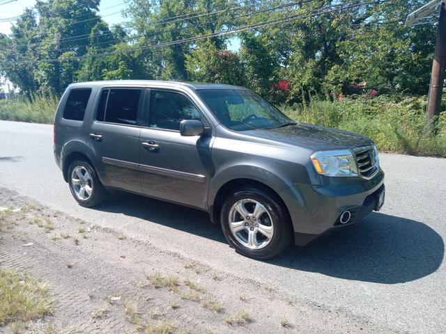 used 2012 Honda Pilot car, priced at $7,490