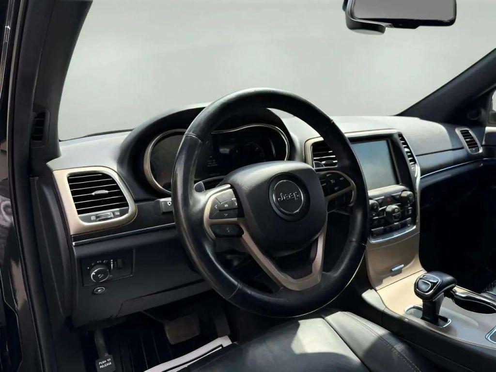 used 2015 Jeep Grand Cherokee car, priced at $9,221