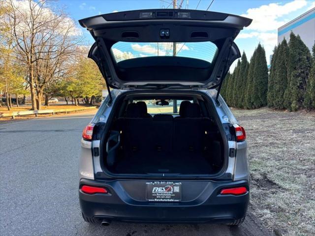 used 2014 Jeep Cherokee car, priced at $7,614