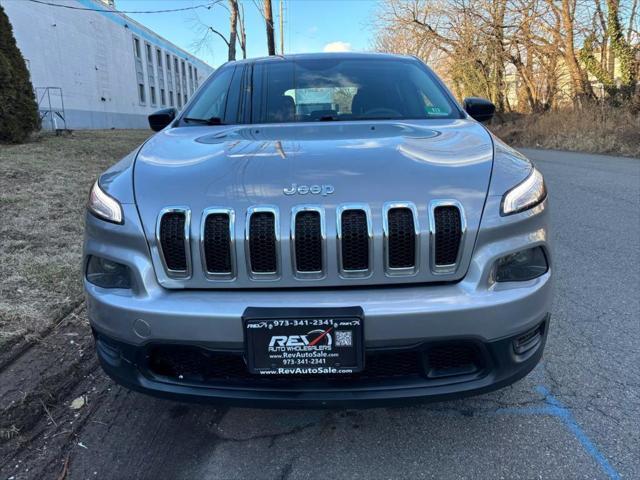 used 2014 Jeep Cherokee car, priced at $7,614