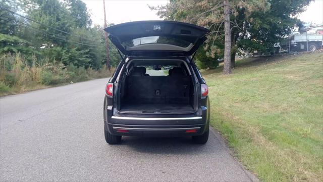 used 2015 GMC Acadia car, priced at $6,458