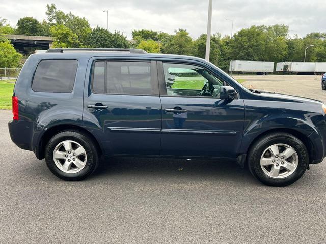 used 2011 Honda Pilot car, priced at $7,995