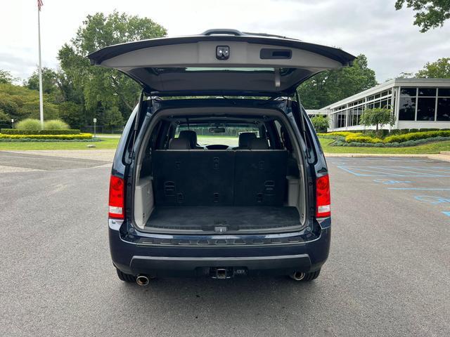 used 2011 Honda Pilot car, priced at $7,995