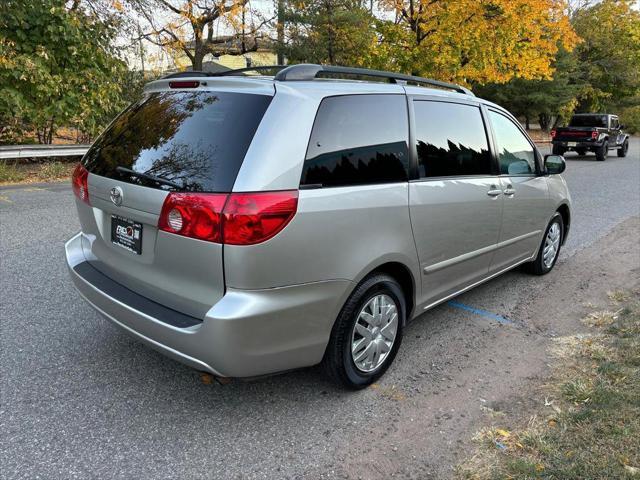 used 2007 Toyota Sienna car, priced at $6,890