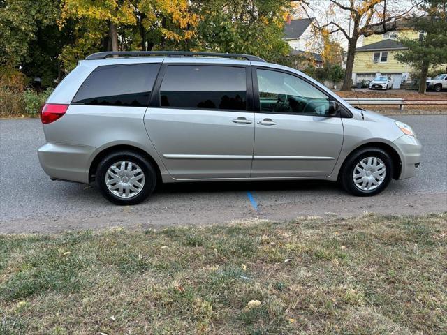 used 2007 Toyota Sienna car, priced at $6,890