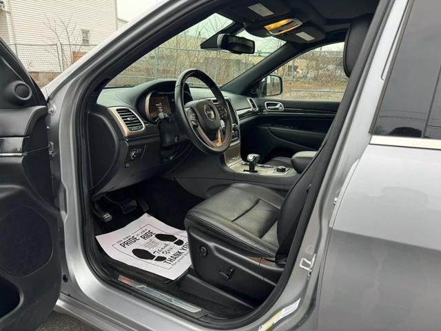 used 2014 Jeep Grand Cherokee car, priced at $14,695