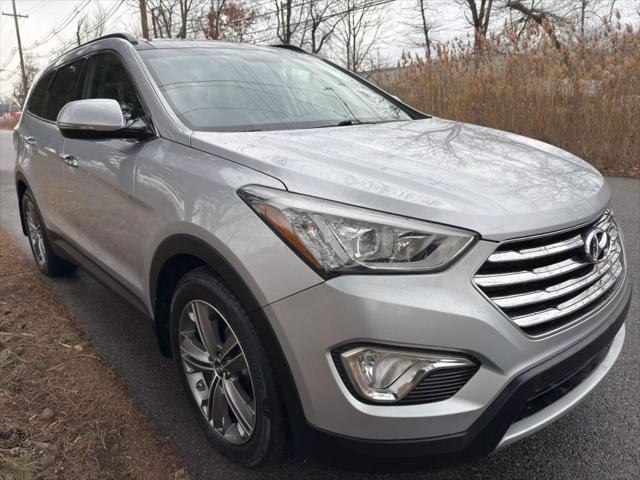 used 2014 Hyundai Santa Fe car, priced at $9,480