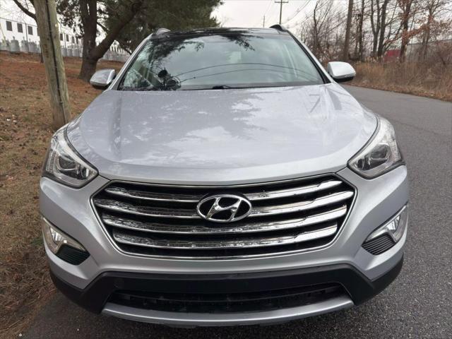 used 2014 Hyundai Santa Fe car, priced at $9,480