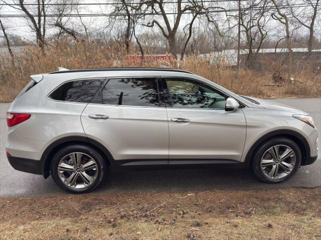 used 2014 Hyundai Santa Fe car, priced at $9,480