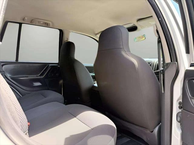 used 2004 Jeep Grand Cherokee car, priced at $3,880