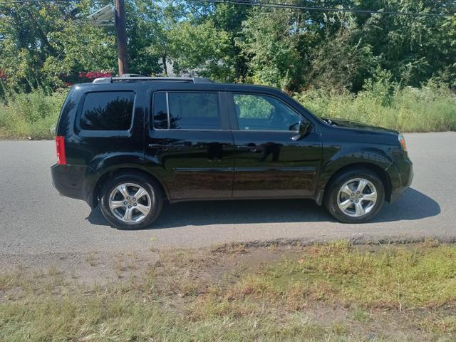 used 2012 Honda Pilot car, priced at $8,490