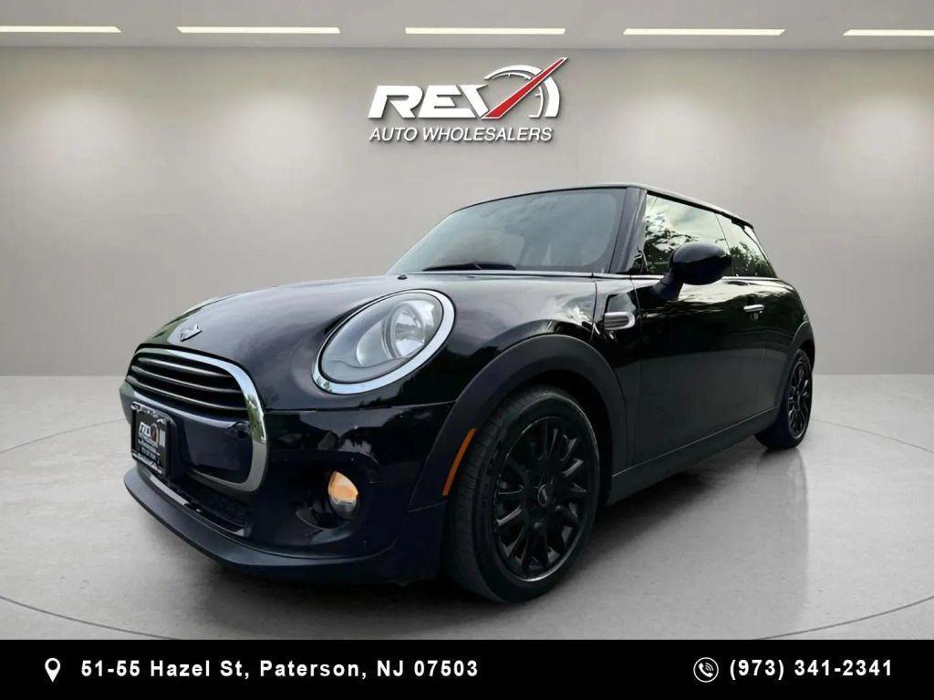 used 2018 MINI Hardtop car, priced at $12,980